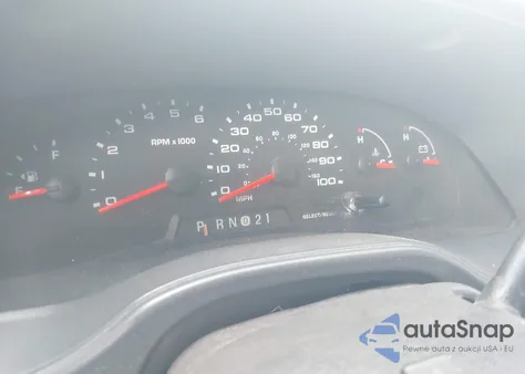 2005 Ford E-150 Commercial/Recreational z USA, uszkodzony, nr VIN 1FTRE14W65HA29203